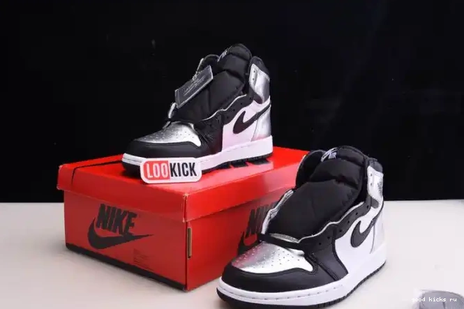 Rep WMNS CD0461-001 TOE HIGH SILVER 1 JORDAN OG AIR 0405
